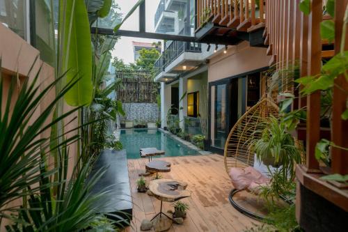 Cua Đai Hotel | Du De Homestay