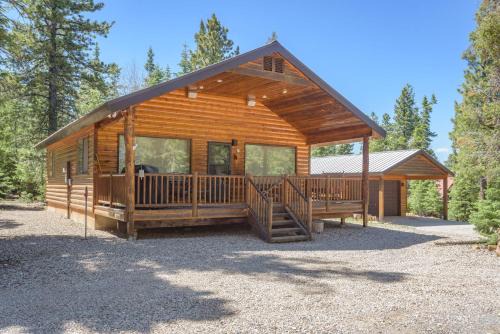 Duck Creek Village House | Duck Creek Village Cozy Cabin Near Fishing and ATV