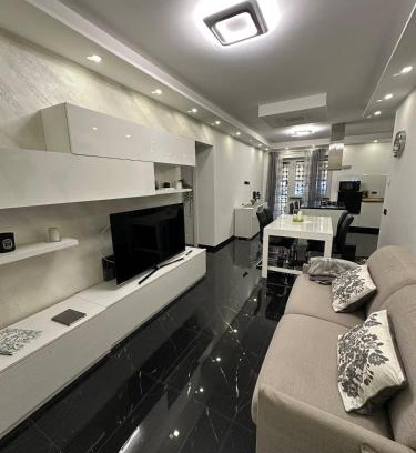 Torre Angela Apartment | Due Leoni Luxury House