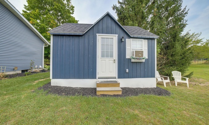 Allegan Apartment | Dumont Lake Studio: Boat, Fish & Unwind!