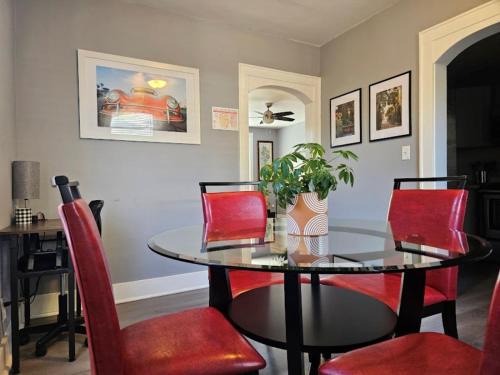 North Charleston House | Dundee Escape