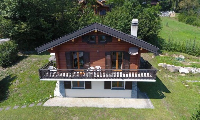 Ovronnaz House | Dunes et Bois by Interhome