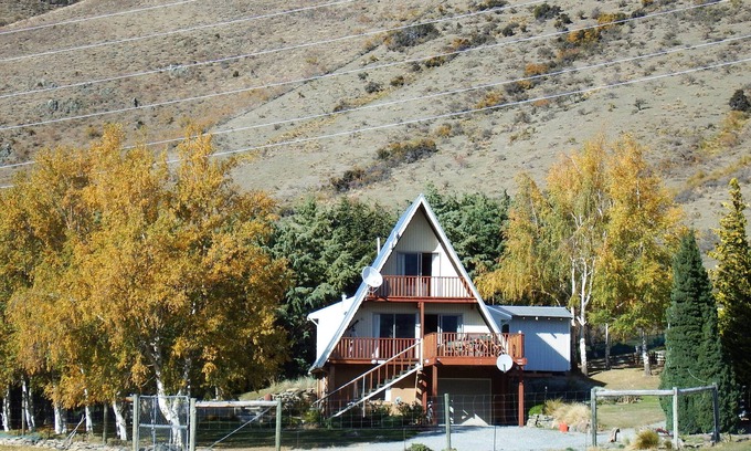 Omarama House | Dunstan Downs High Country Sheep Station
