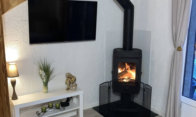 Monetier-les-Bains Apartment | Duplex apartment 4/5 people at the foot of the slopes. Serre chevalier 1500