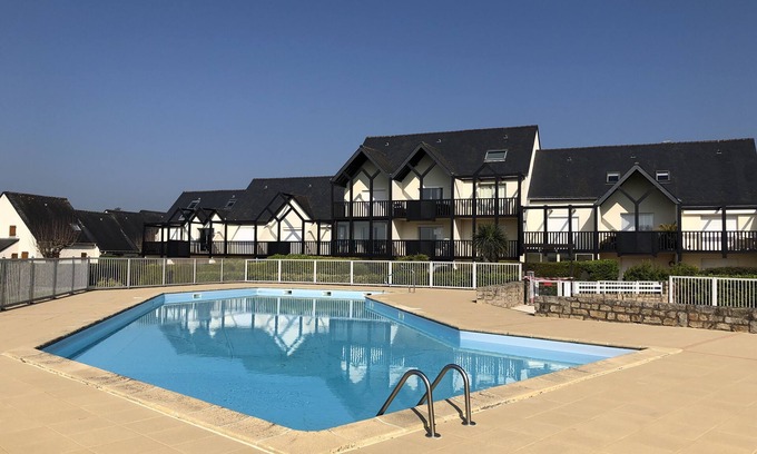Clohars-Carnoet Apartment | Duplex apartment 3 people - Residence with swimming pool - LE POULDU - CLOHARS-CARNOËT