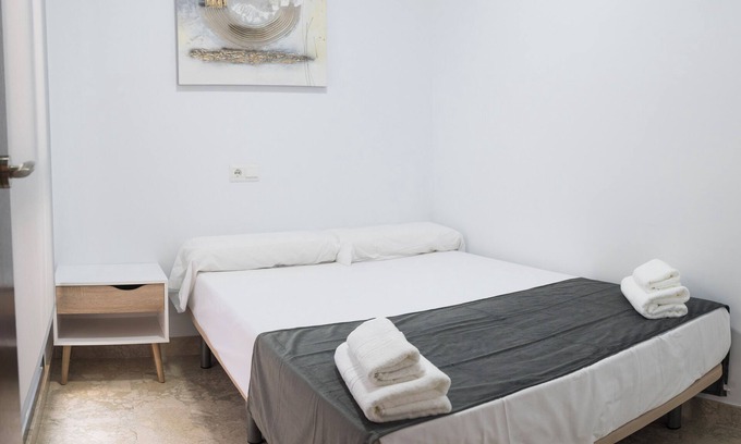 San Vicente Apartment | Duplex for groups 3 bdr 2 bth