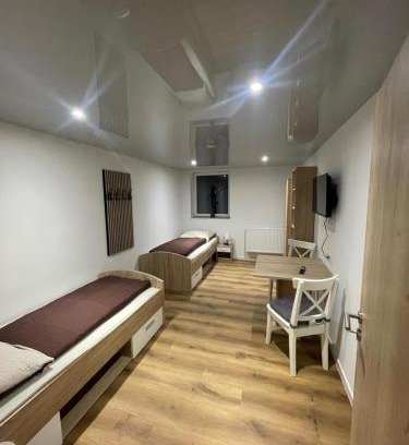 Lohfelden House | Durchreisezimmer Ferienwohnung Monteurzimmer