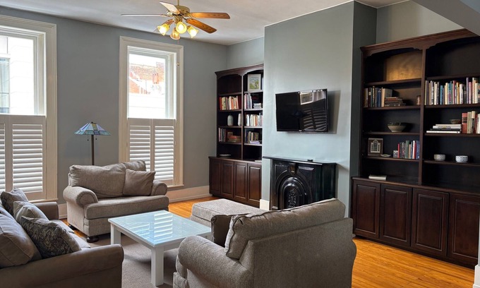 Frankfort Apartment | Duvall's Downtown Guest Retreat