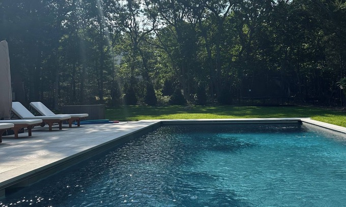 Springs House | E. Hampton Beach House- Walk to Waterfront - Min. to Beaches- New Heated Pool