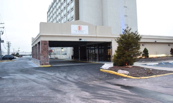 Hopelawn Hotel | E Hotel Banquet & Conference Center
