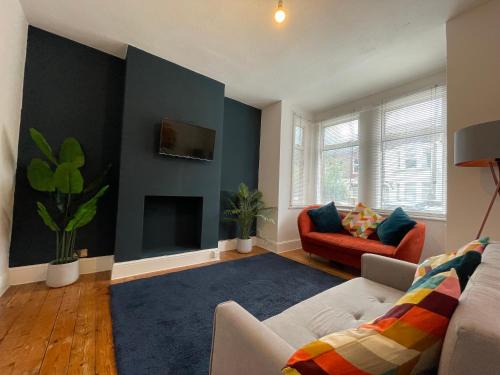 Lea Bridge Apartment | E10 Short Stay Apartment