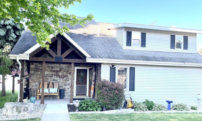 Butte Des Morts House | EAA property on Lake Butte des Morts