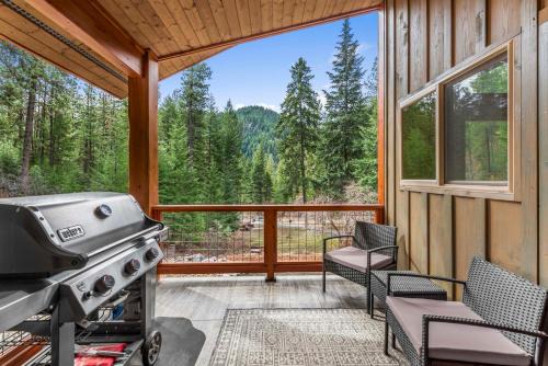 Leavenworth House | Eagle Creek Hideaway