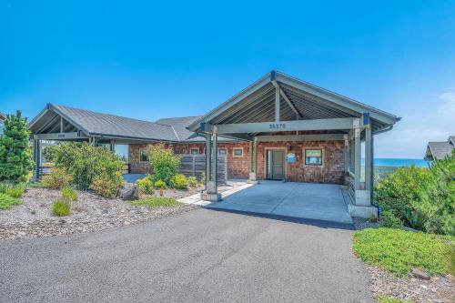 Pacific City House | Eagle Townhome