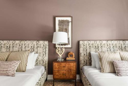 Eighth Avenue House | EARTH at 8th & Argyle Elite Nashville Vacation Spot
