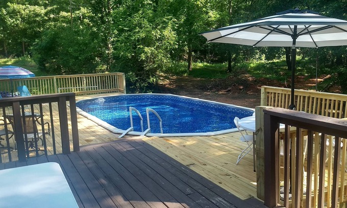 Marietta House | East Cobb Baseball Tournaments/32 miles from complex with pool/teams welcome!