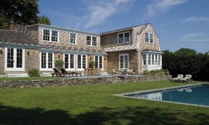 Village of East Hampton House | East Hampton Village 6BR with Pool and Poolhouse