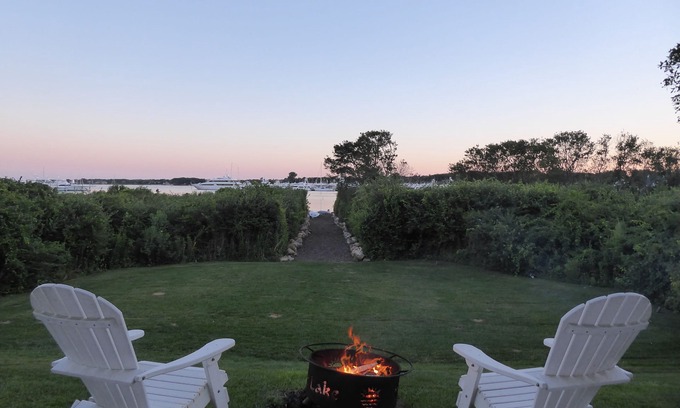 Montauk House | East Lake Dr. Lakefront home with a pool.