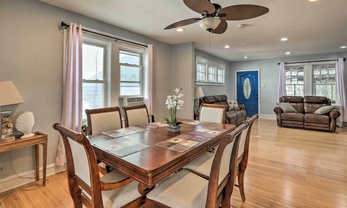 East Lansdowne House | East Lansdowne Abode ~ 7 Mi to Center City!