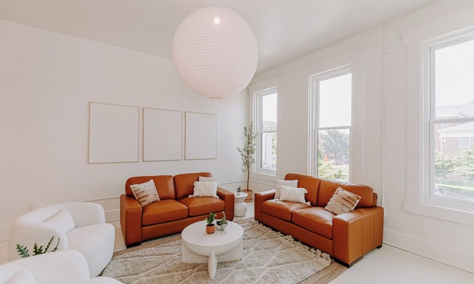 Madison Apartment | East Main Lofts - Haven 202