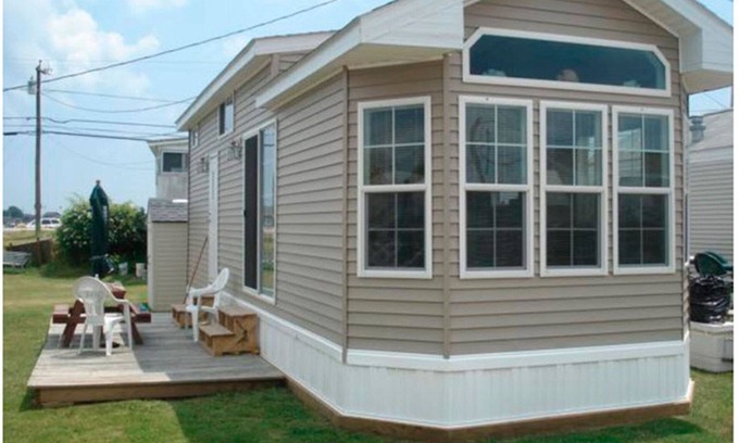 Snug Harbor House | East Matunuck Ocean/Salt Pond/Beach Getaway