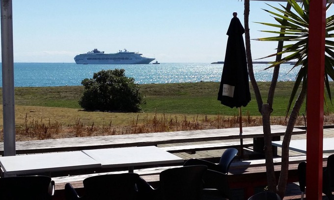 Ahuriri Hotel | East Pier Hotel