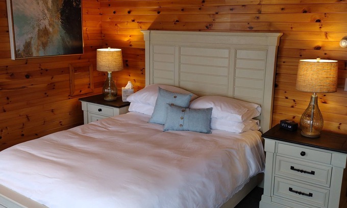 Washington County Bed & Breakfast | Eastern Beacon Inn Room 4