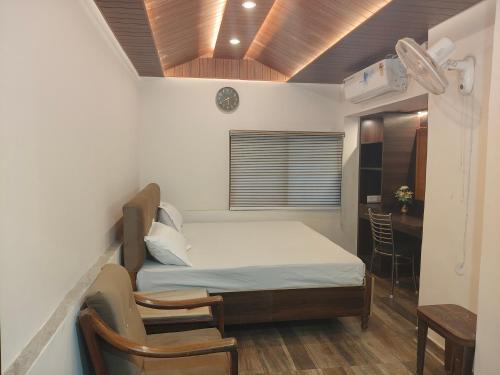 Khajuraho House | Eastern Gate Homestay