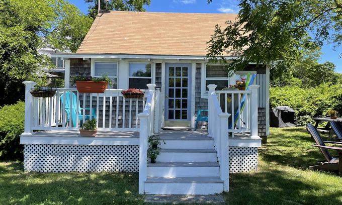 Eastham Cottage | Eastham, Cape Cod - Town Cove Waterfront