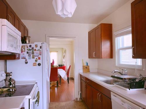 Eastlake House | Eastlake Escape - Cascade