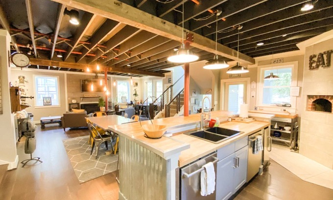 Eastport House | Eastport Gem - Popular house walk to Downtown & USNA