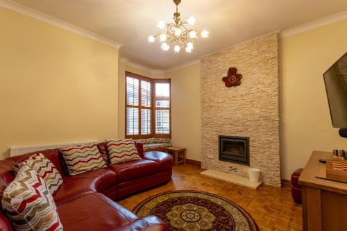Mablethorpe and Sutton House | Easy Life