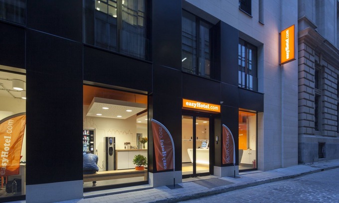 Broekwijk Hotel | easyHotel Brussels City Centre