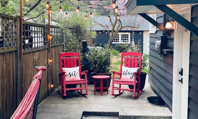Spokane Apartment | Eclectic Manito Blvd Hideawayn