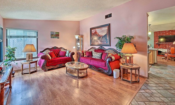 Ontario House | Eclectic Ontario Rental w/ Hot Tub + Putting Green