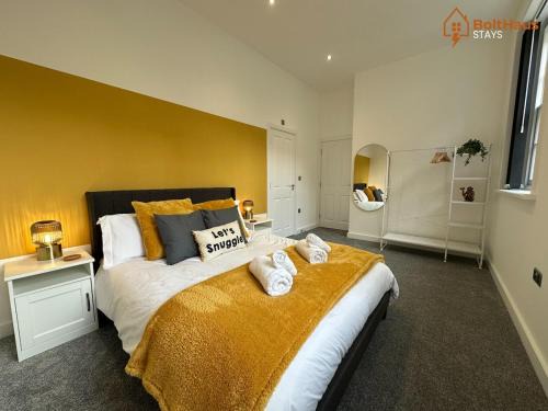 Birmingham City Centre Apartment | Eclipse Apartment - Modern 2 Bed 6 guest Apartment - Jewellery Quarter Birmingham City Centre