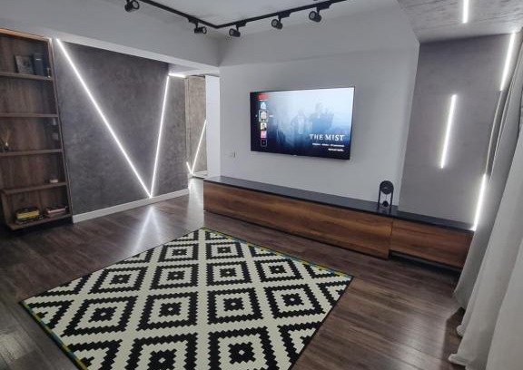 Sector 4 Apartment | Eclipsei ApartHotel
