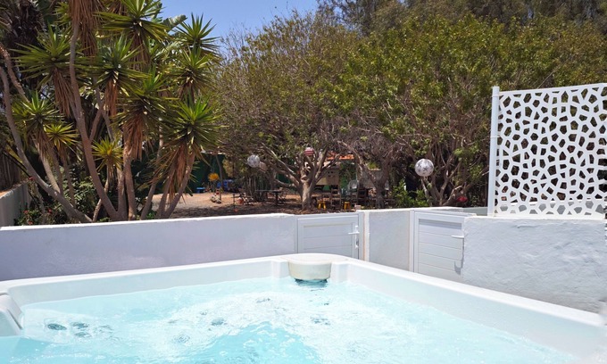 Puerto del Rosario Apartment | ECO Apart comfortable La Orquídea. With terrace, garden and jacuzzi at Green Dharma