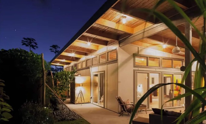 Kehena House | Eco-Farm Tropical Modern Loft