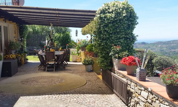 Artallo Apartment | Eco-friendly and peaceful homestay, Casa Gaiama