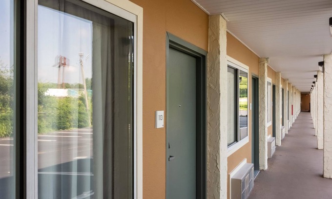 East Ridge Hotel | Econo Lodge East Ridge