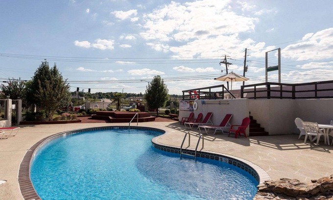 Grenada Hotel | Econo Lodge Grenada