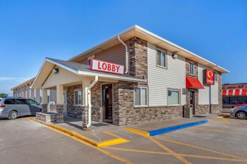 Hays Cabin | Econo Lodge Hays I-70