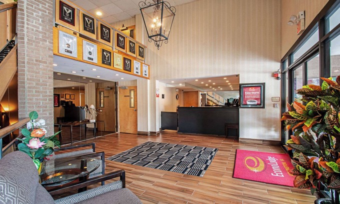 East Falls Church Hotel | Econo Lodge Metro