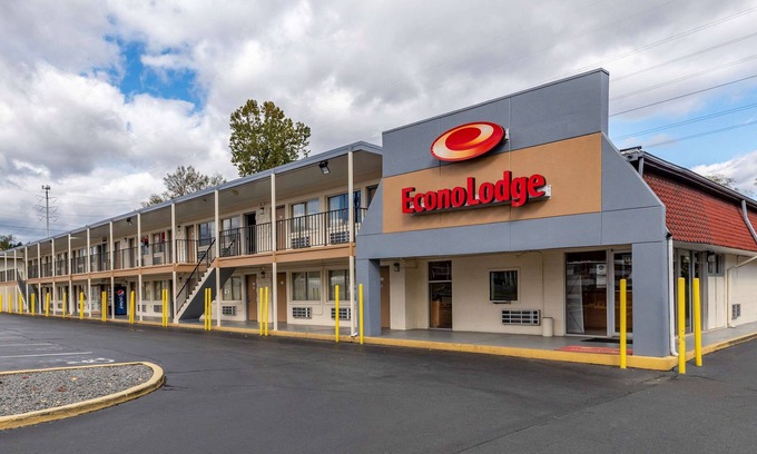 Charlottesville Hotel | Econo Lodge North