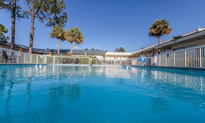 Thomasville Hotel | Econo Lodge Thomasville