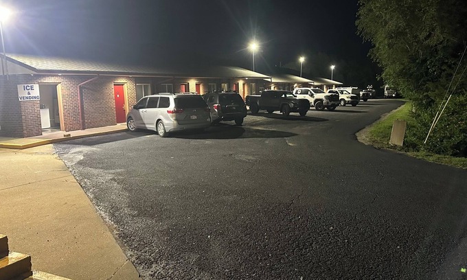 Garnett Hotel | Economy Inn