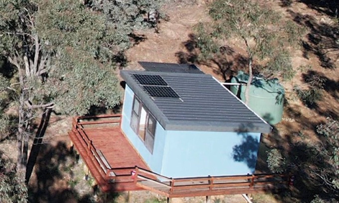 Tambaroora Cabin | EcoStay Mountain Huts for the green energy loving outdoor enthusiasts!