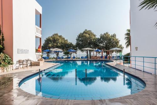 Agia Marina Apartment | Eden Beach Hotel