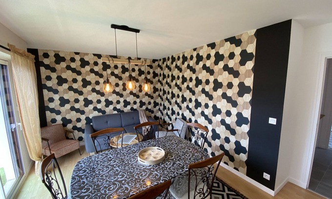Saint-Jorioz Apartment | Eden Lake and Mountains